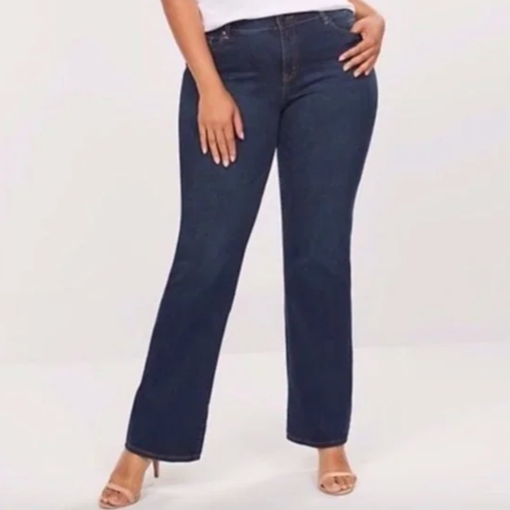Lane Bryant Women’s Denim Jeans Dark Wash Straight leg Boot Cut Sz 22